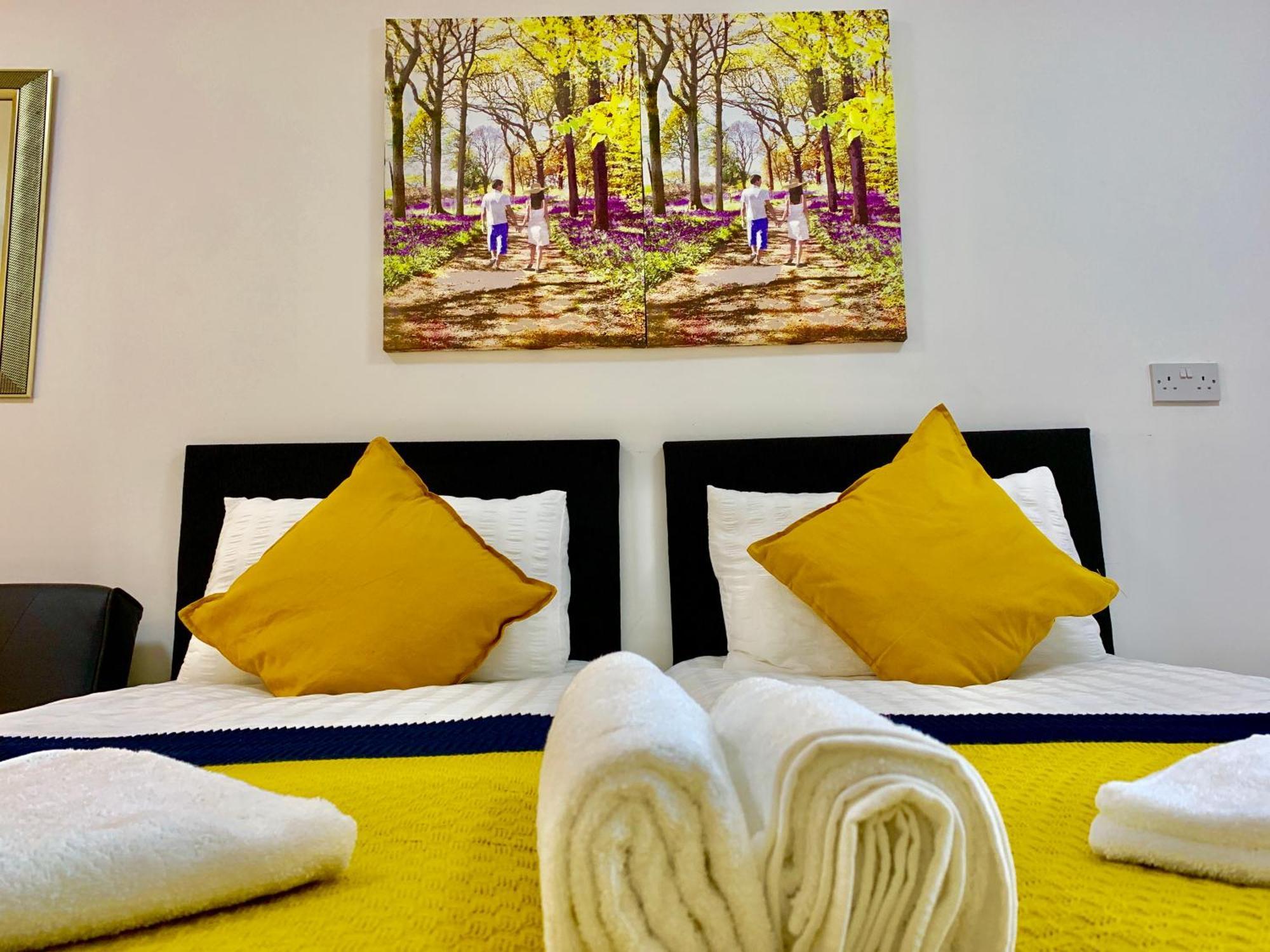 Apartments, Private Bathroom, Kitchenette, Parking, Np2 Apartment *