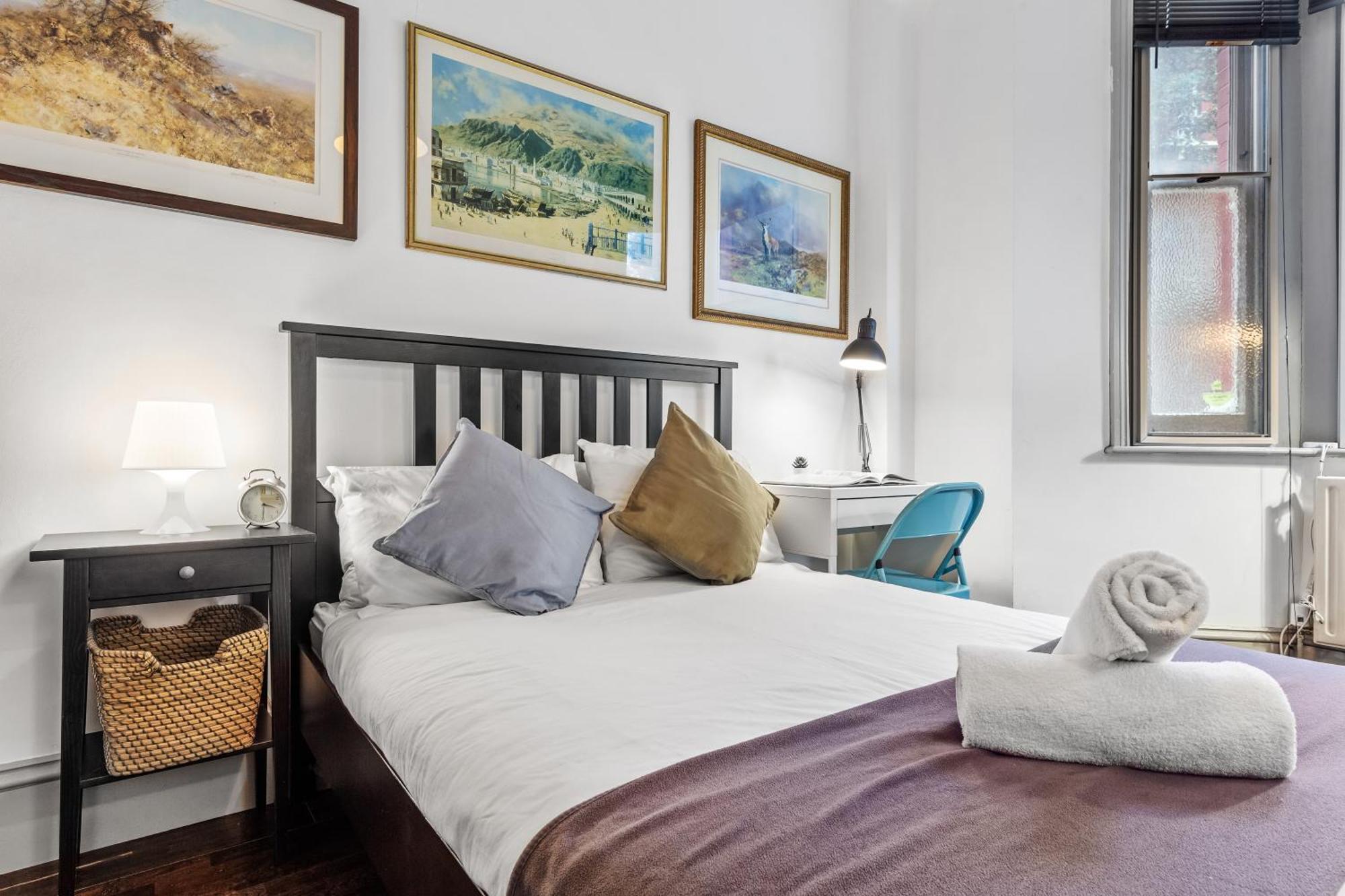 Apartment Quiet 2x Bedroom Victorian Terrace Flat + Garden *