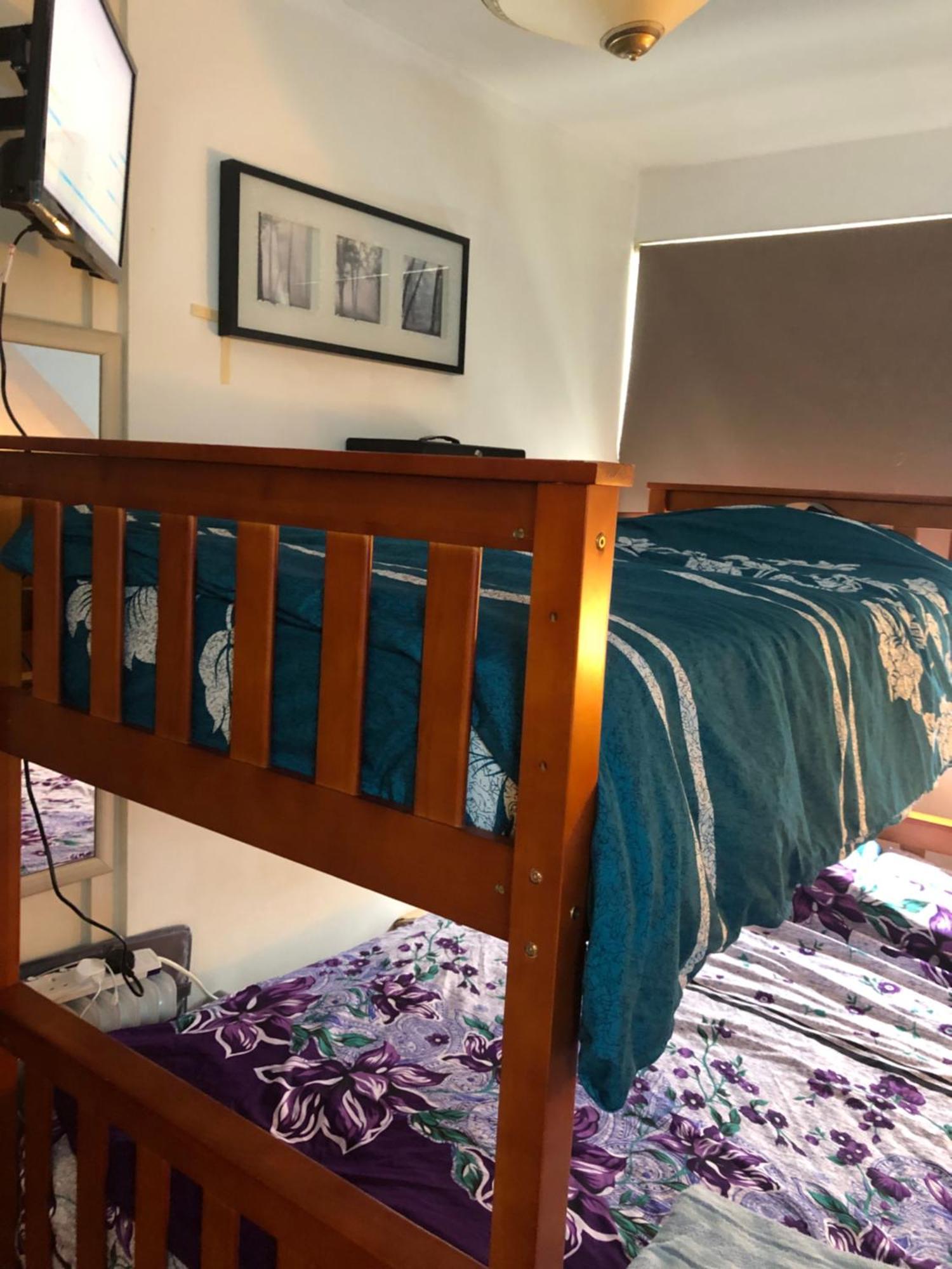 Peaceful Studio-flat With Driveway In Golders Green Leilighet