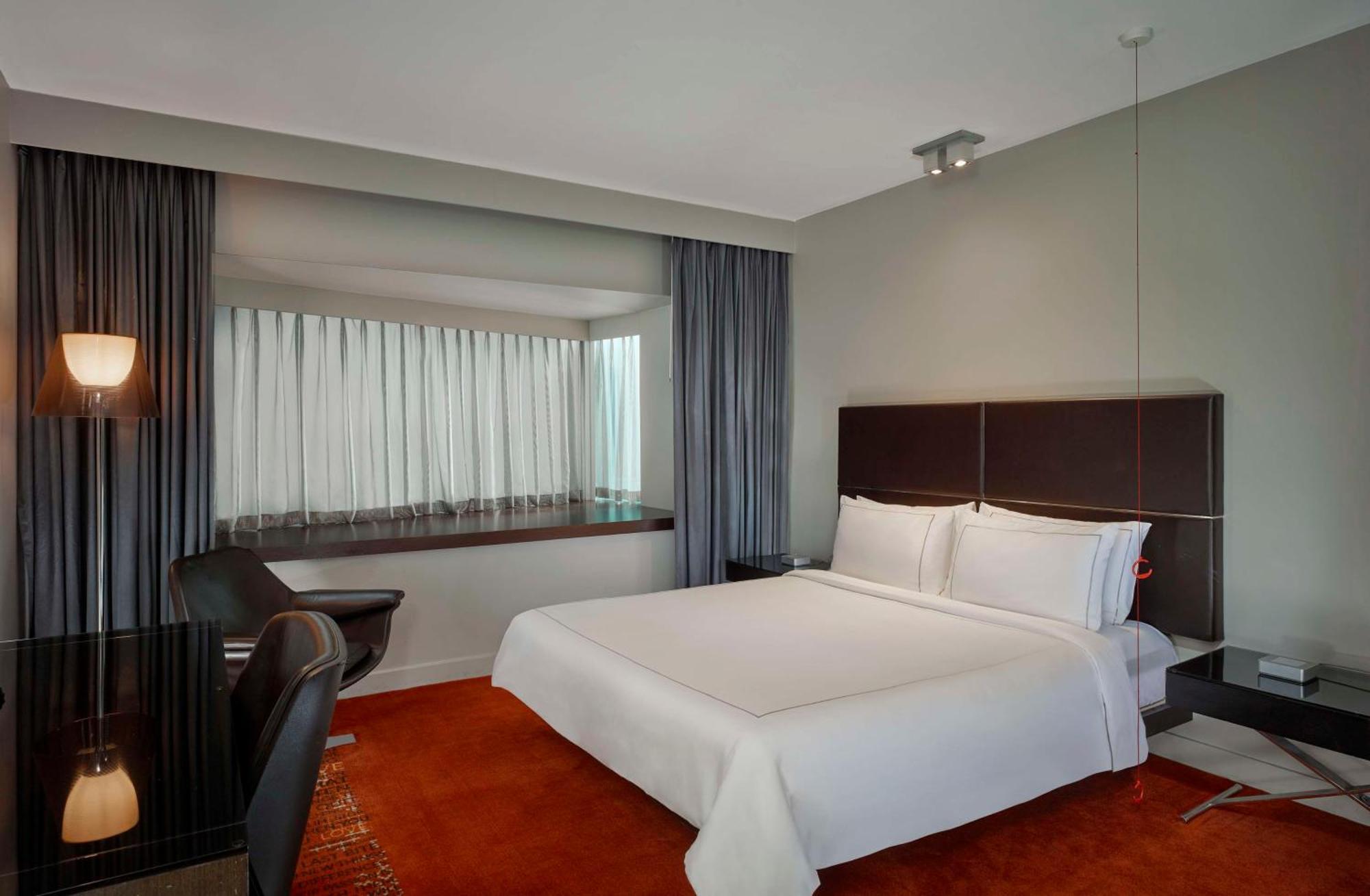 Park Plaza Westminster Bridge 4*
