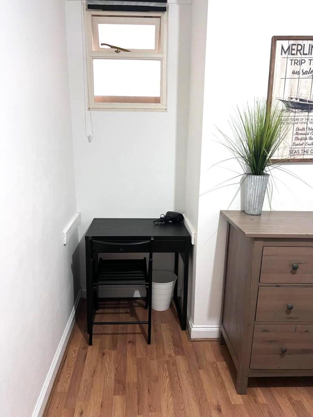 Aldgate Guest house