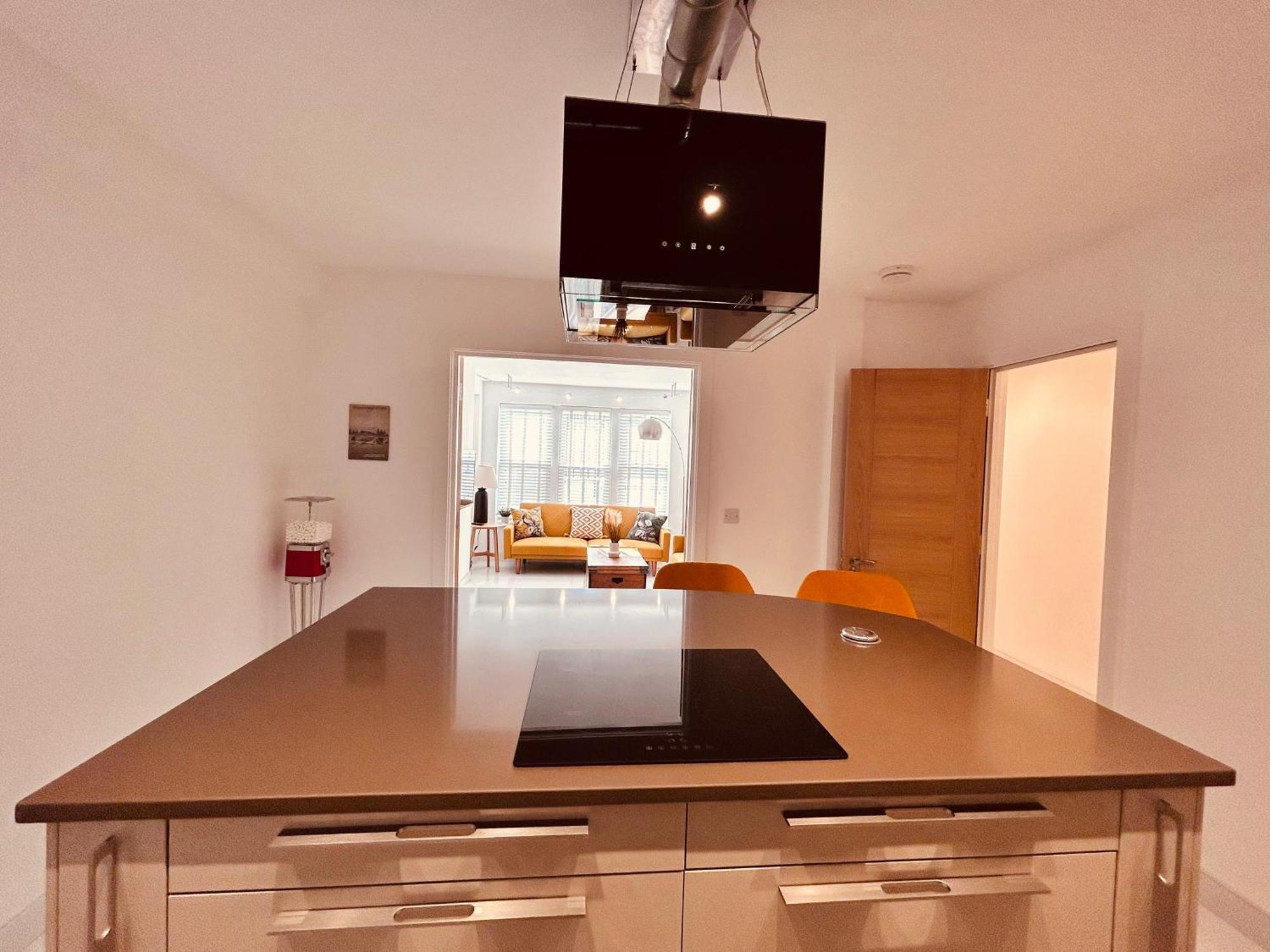 Stunning Spacious B.apt. Slps.4 Appartement *