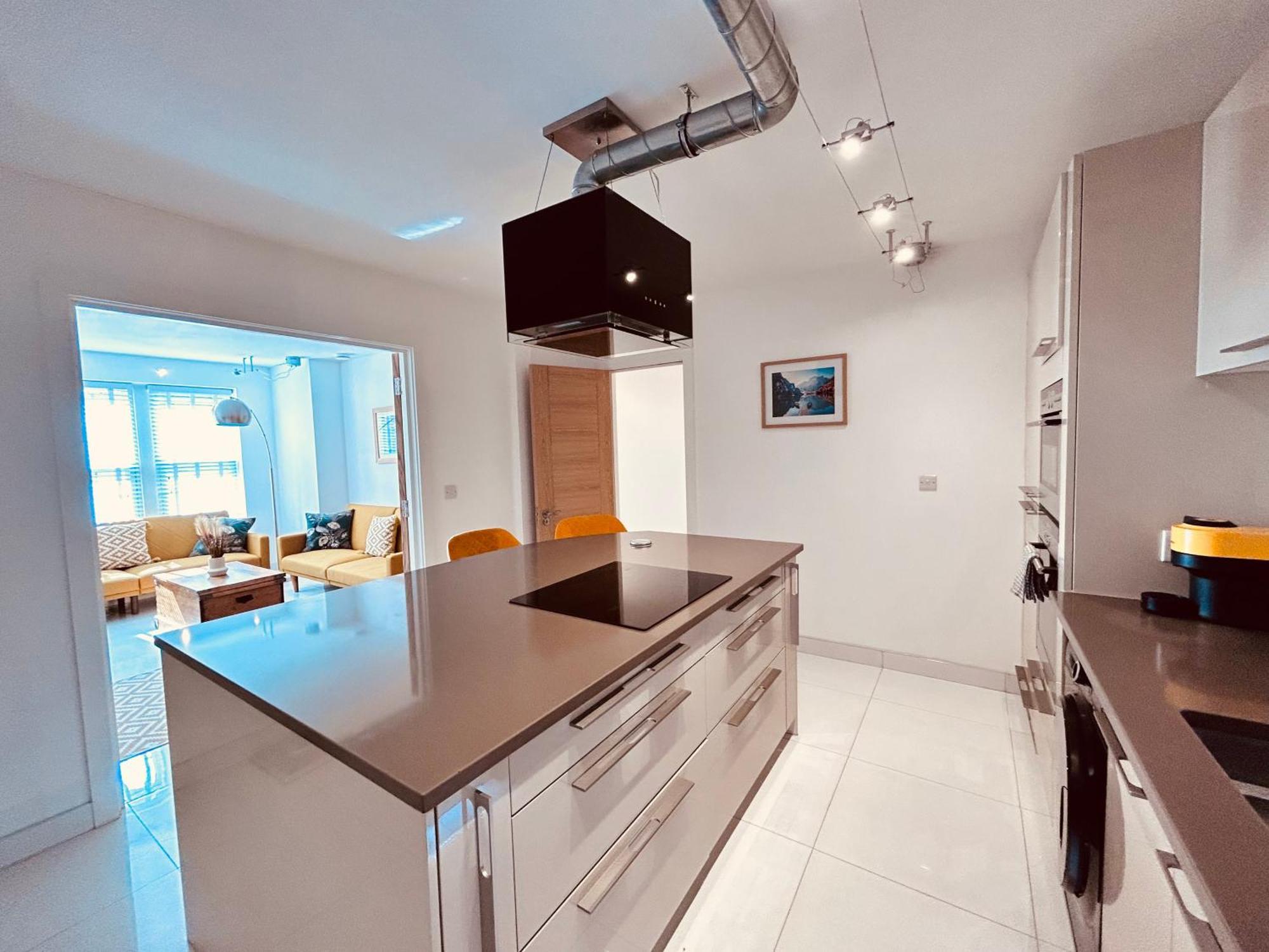 Appartement Stunning Spacious B.apt. Slps.4 *