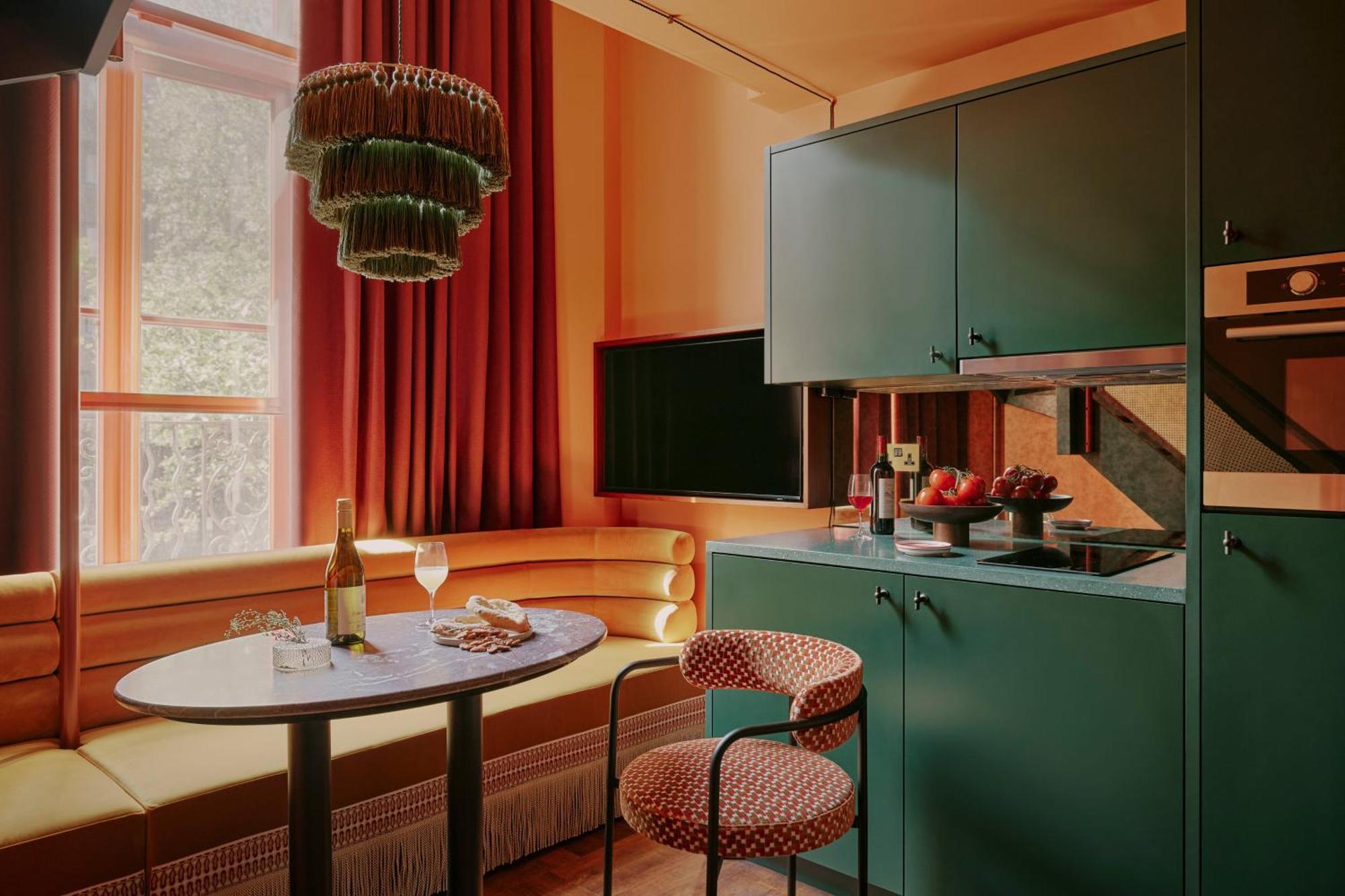Hotell Ember Locke Kensington London