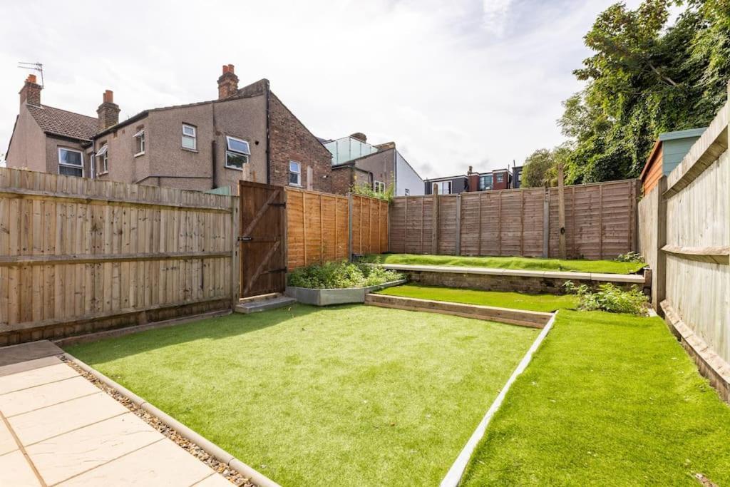Streatham London