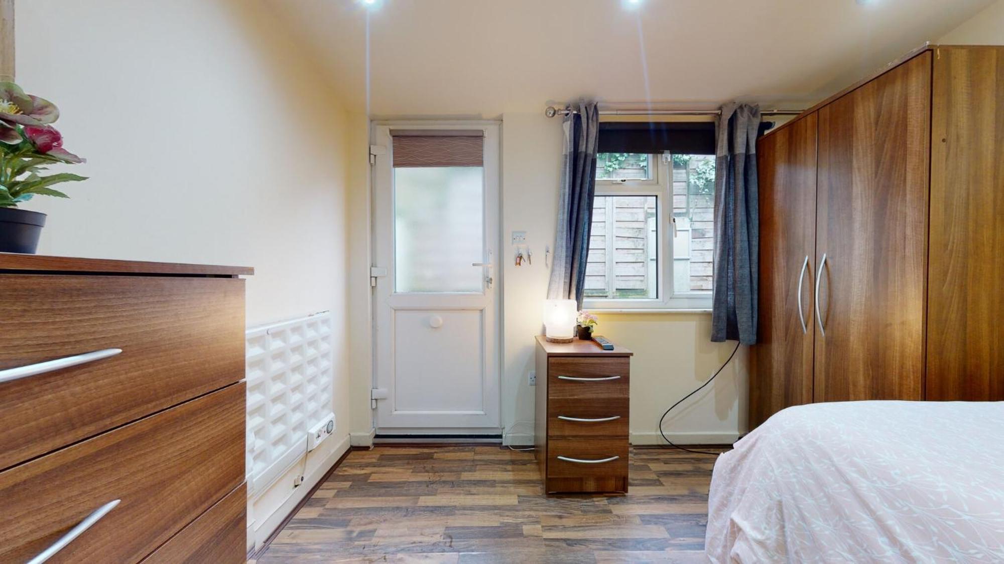 247london Flats Apartment