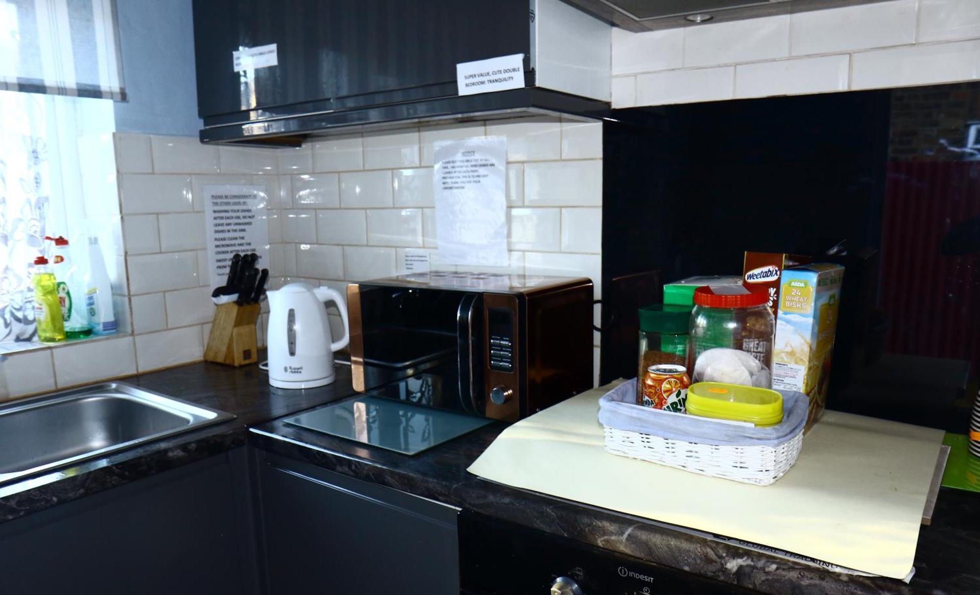 Cozy Or In Townhouse Fast Links To Central Privat overnatting