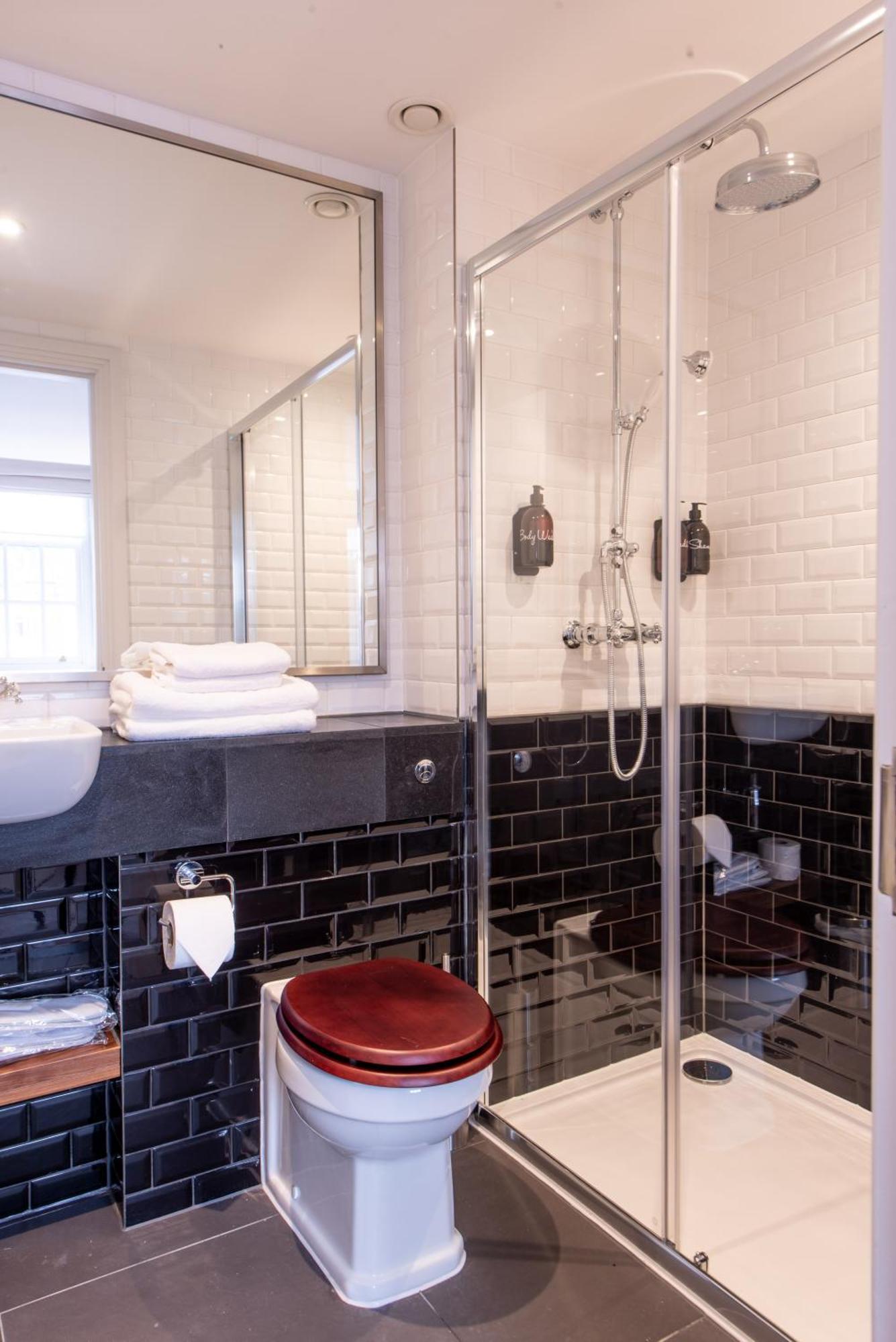 Gunmakers 3* London
