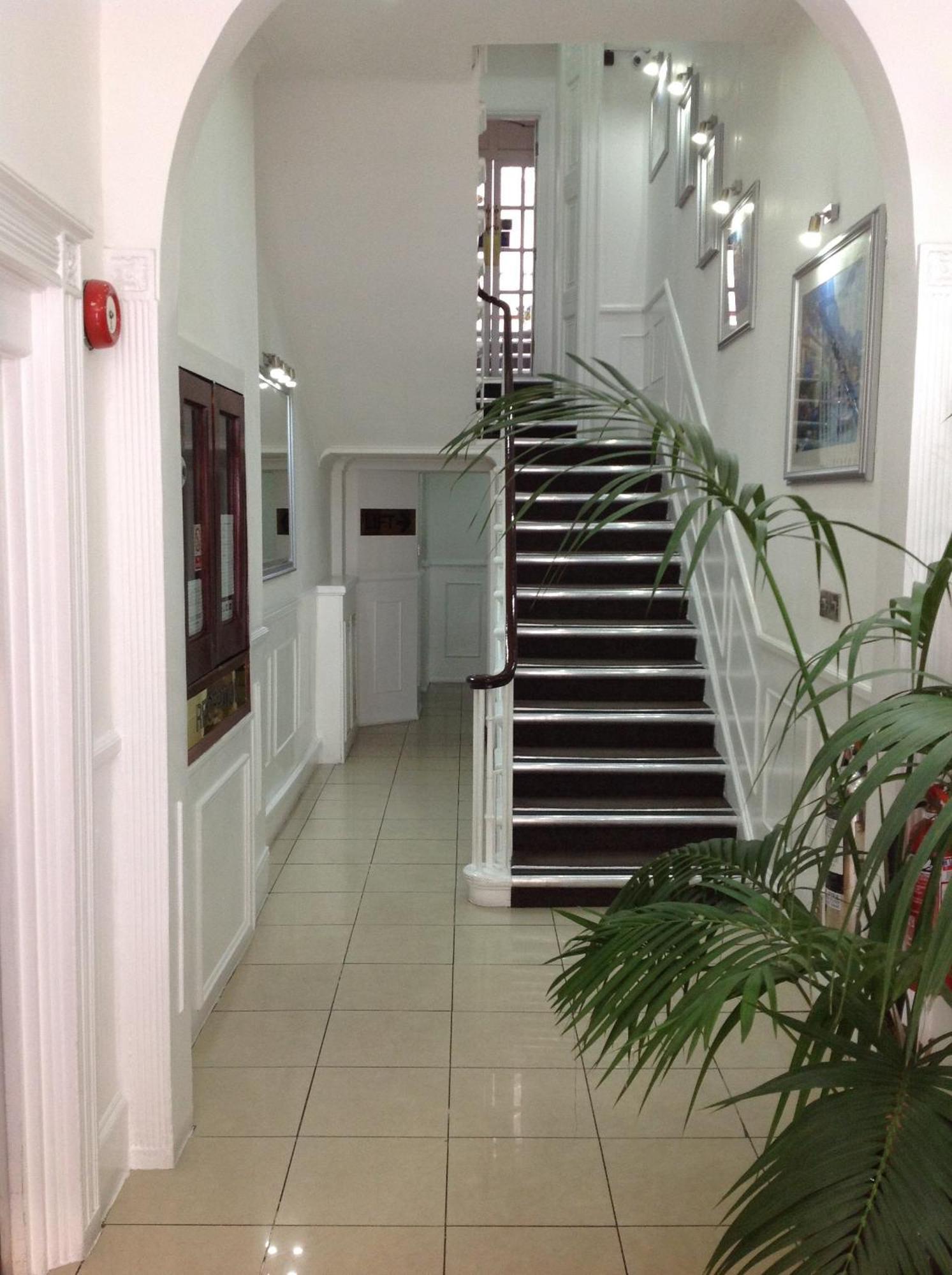 Hotell Continental 2*