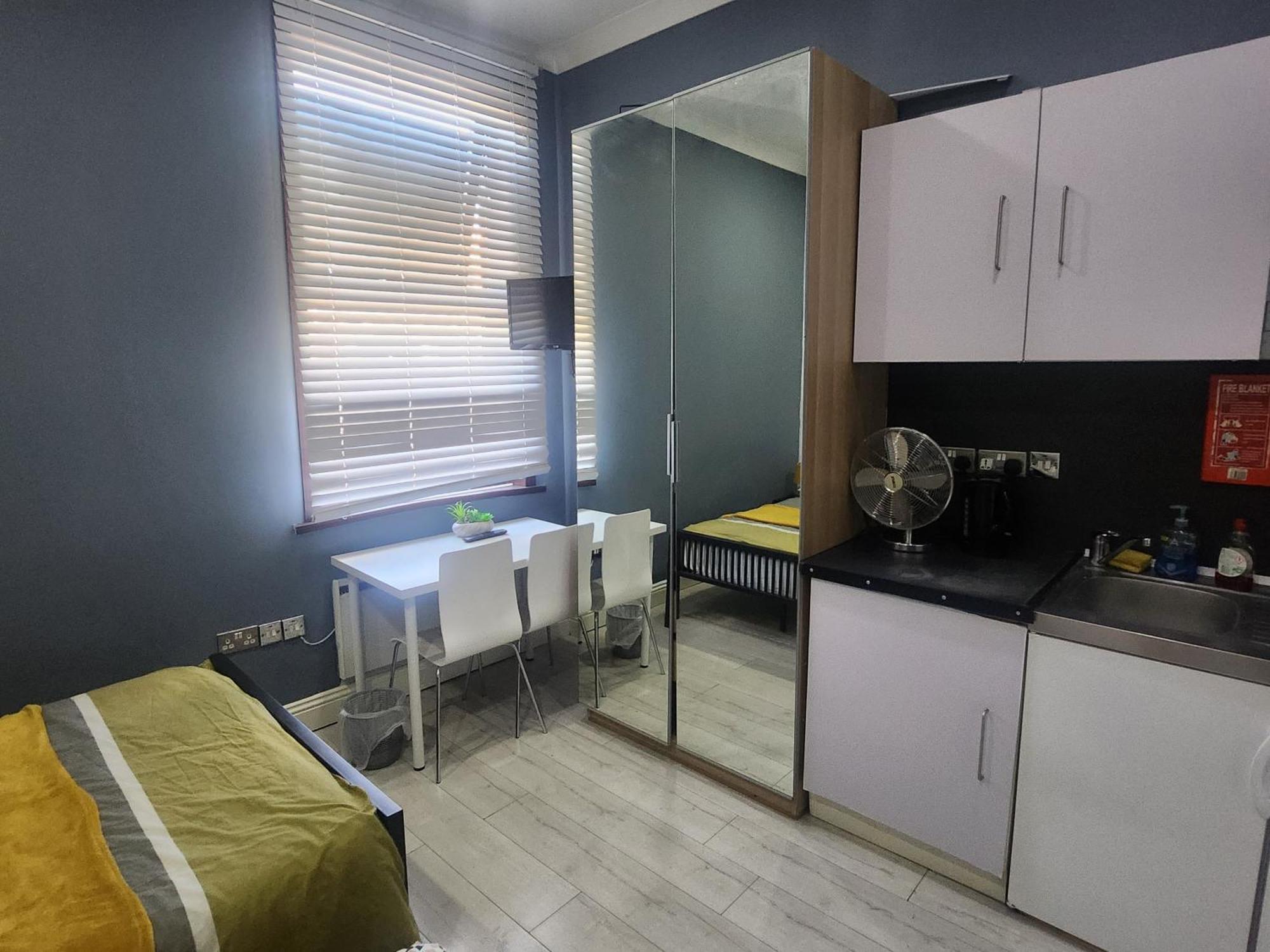 Appartement Dodi Aparts London, Near Stratford Close To Tube Station *