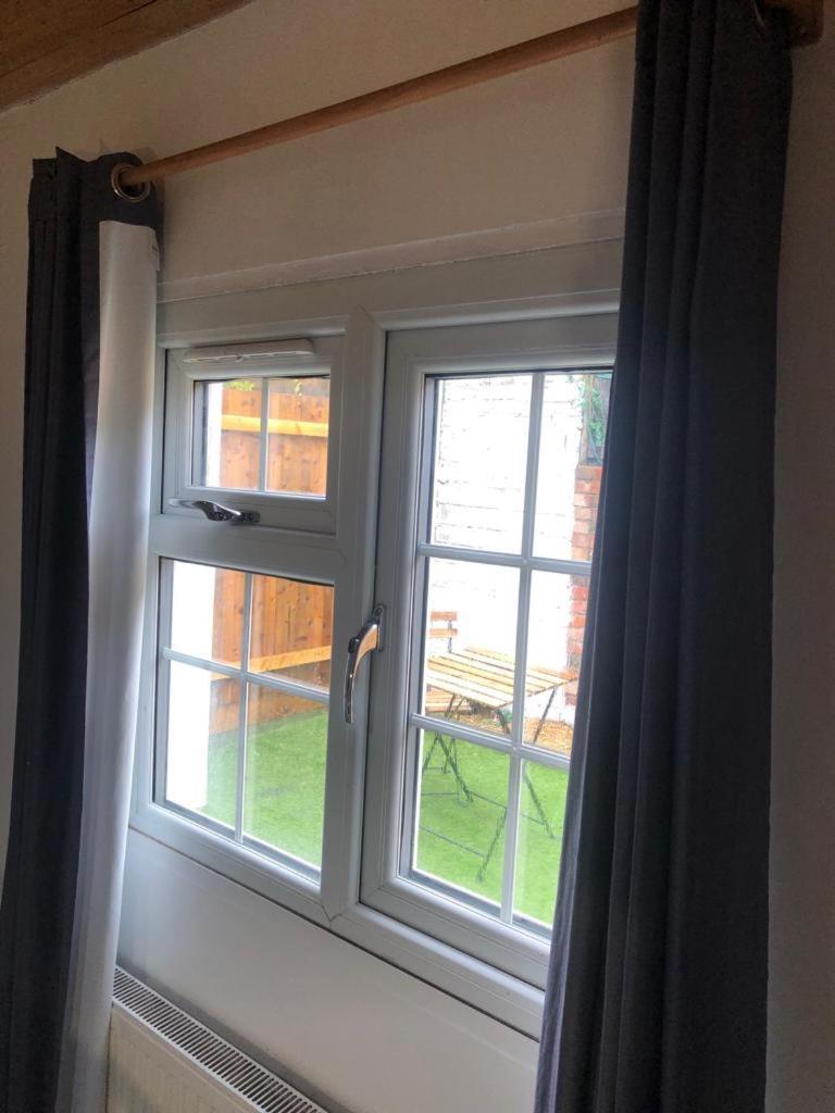 Alpha House Bed & Breakfast Londen
