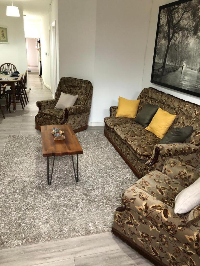 Alpha House Bed & Breakfast