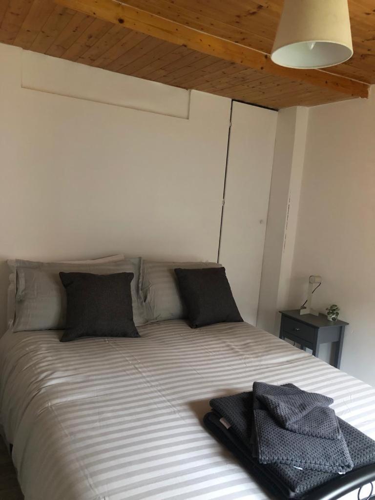 Bed & Breakfast Alpha House Londen