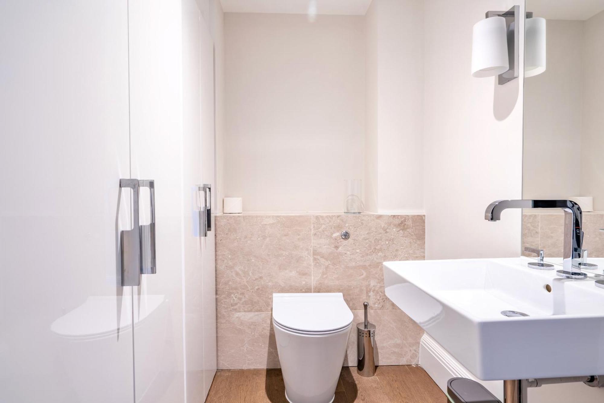 Be - The Lincoln's Residences London