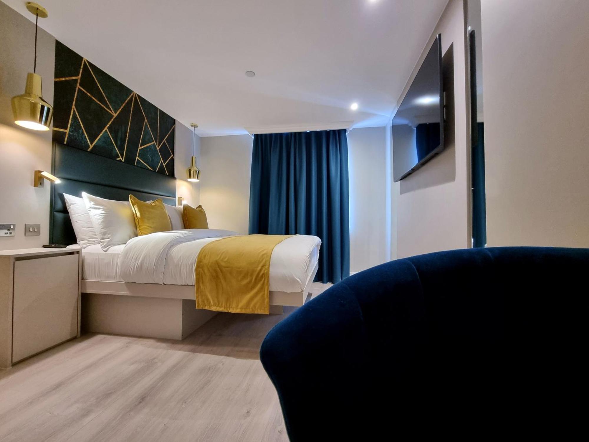 Nox Kensington Gardens Aparthotel