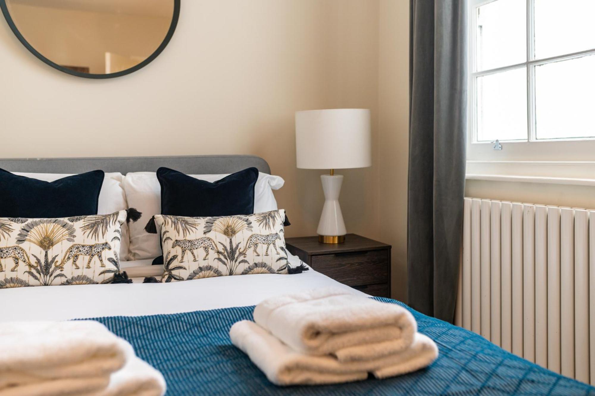 Paddington By Capital Apartment *