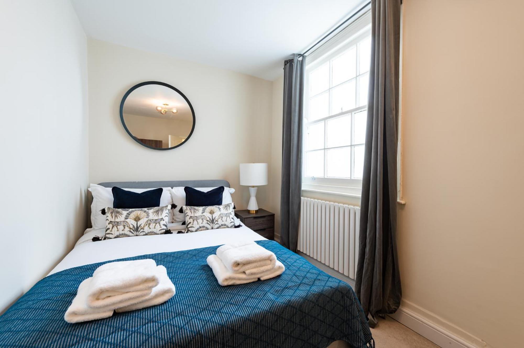 Paddington By Capital Apartment *