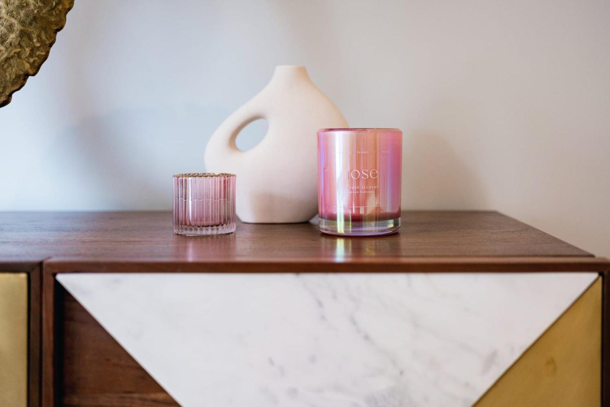 Marble Arch 3-hosted By Sweetstay London