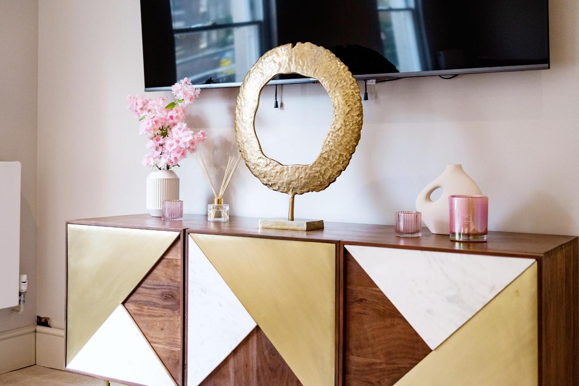 Marble Arch 3-hosted By Sweetstay Apartment