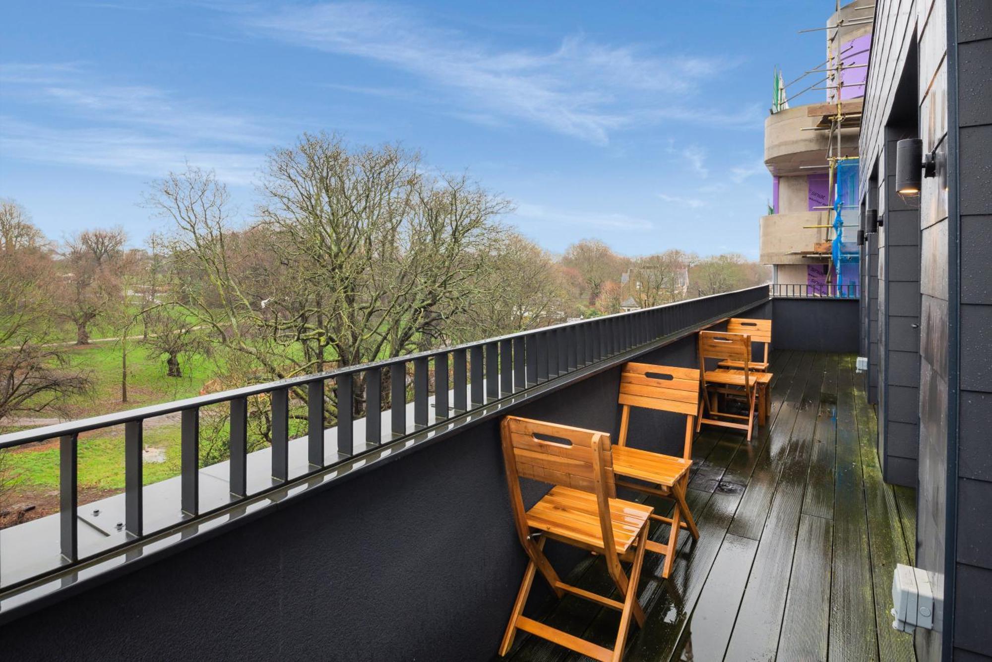 The Vale - Luxury Apartment