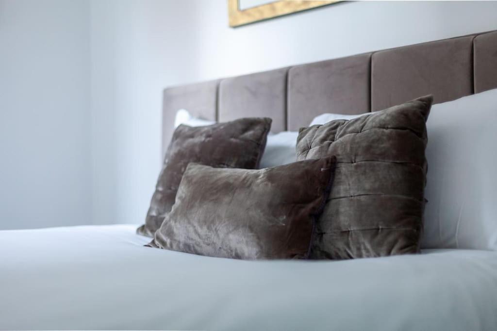 Modern & Trendy 1-bed In Earl's Court! Apartment *