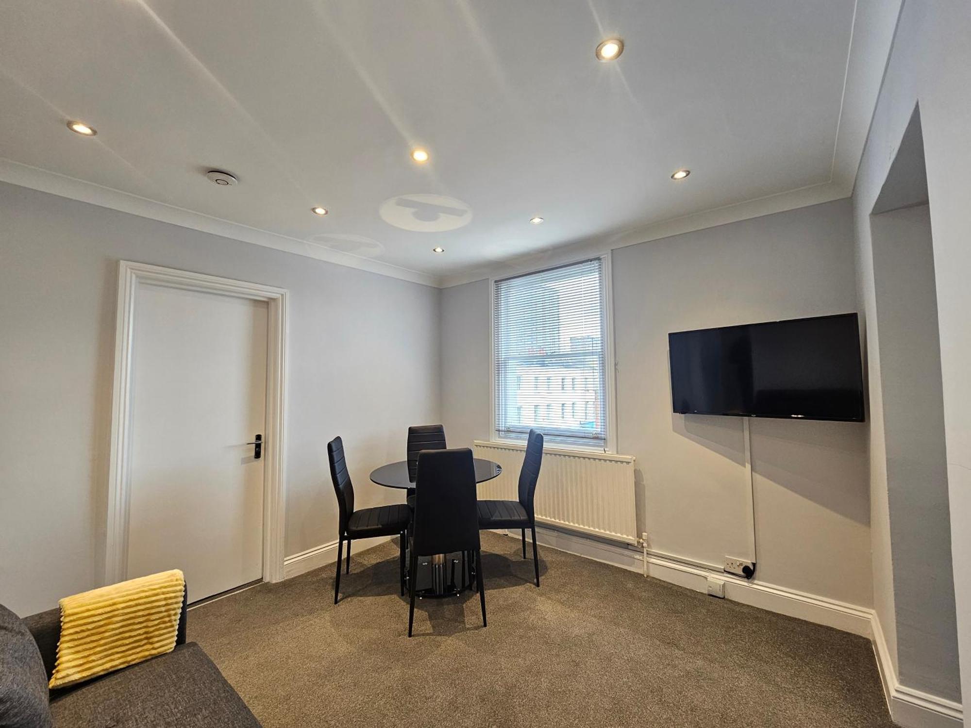 Charming 2 Bedroom Flat In Paddington