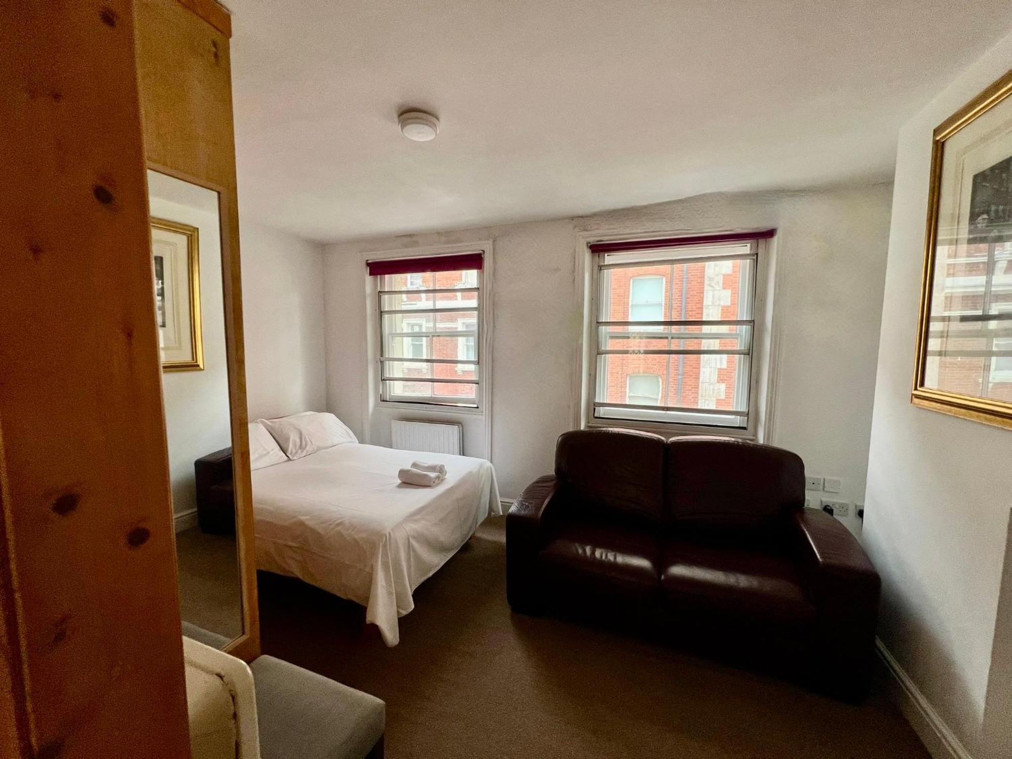 In Bloomsbury2 Homestay