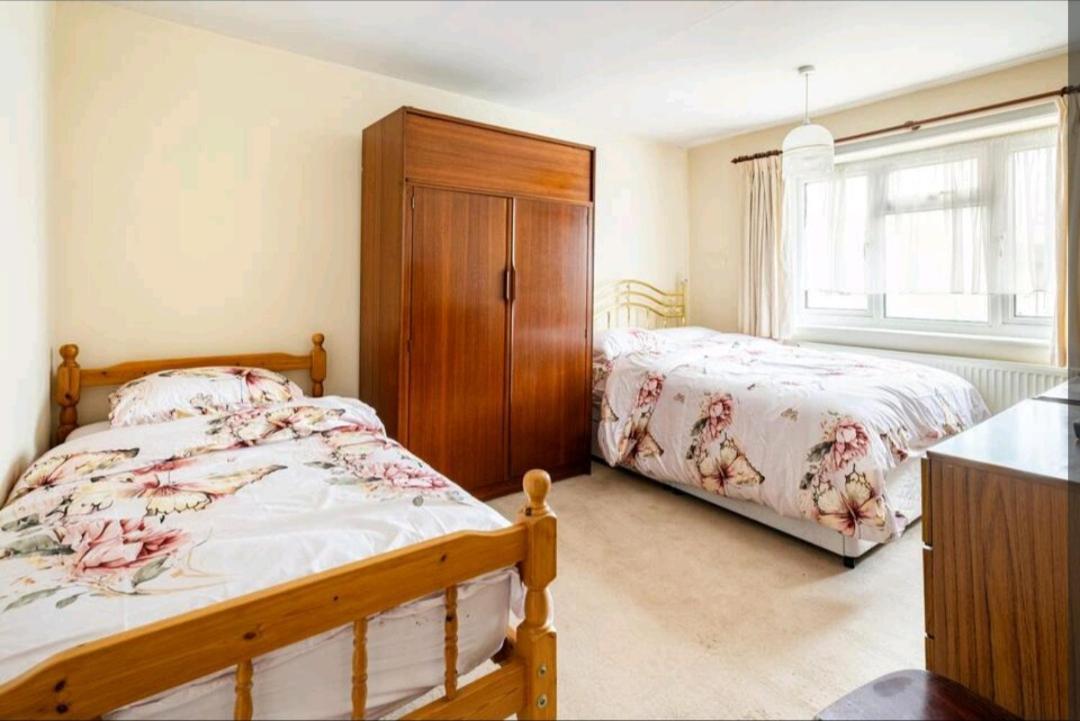 Stratford Holiday home *
