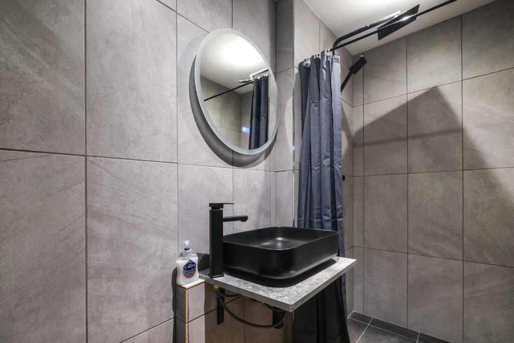 Flat In Piccadilly Central Sleep 4 Vre Apartamento *