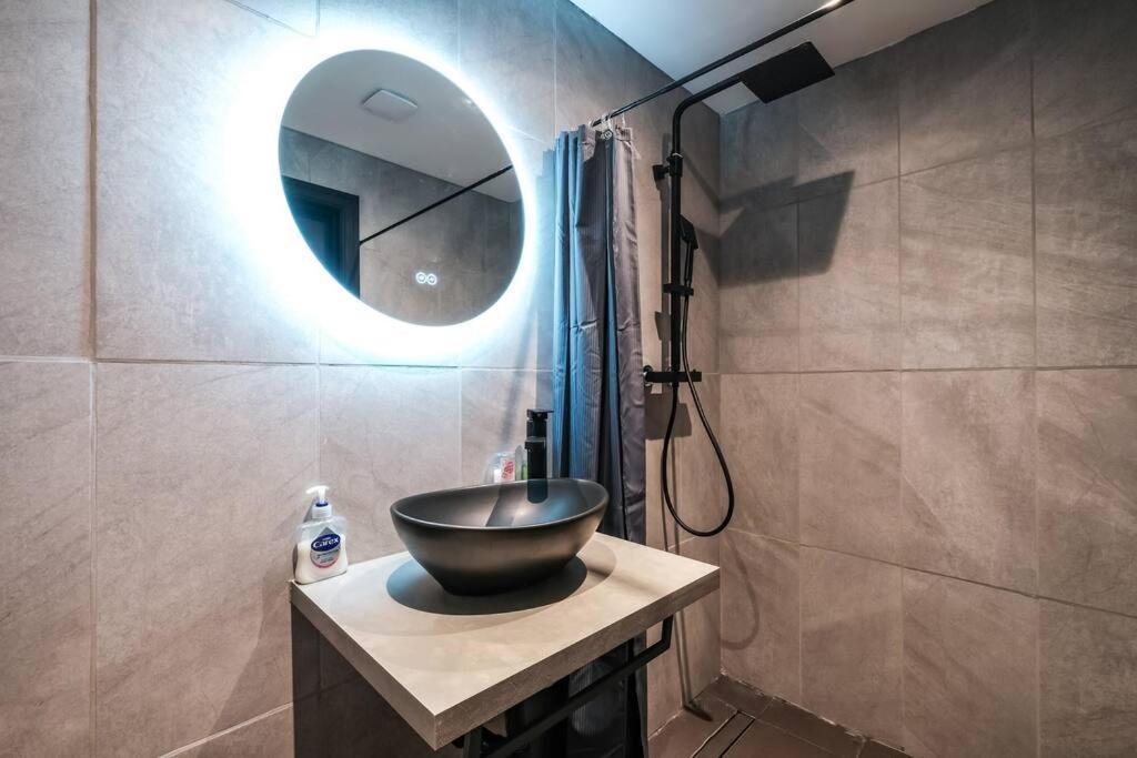 Spacious And Delightful Sleep 5 Piccadilly Vrc *