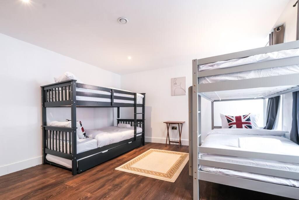 Spacious And Delightful Sleep 5 Piccadilly Vrc Apartment *