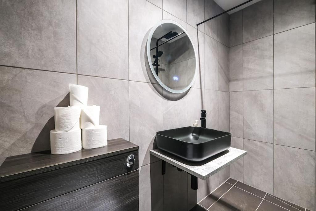 Spacious And Delightful Sleep 5 Piccadilly Vrc Apartment London