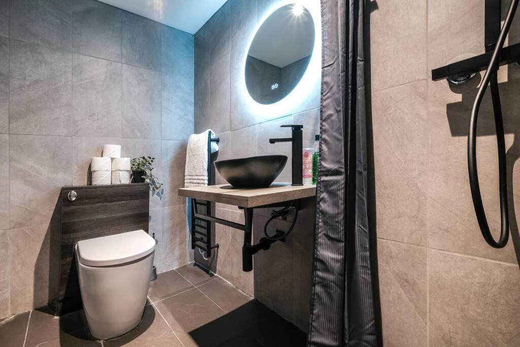 Spacious And Delightful Sleep 5 Piccadilly Vrc London