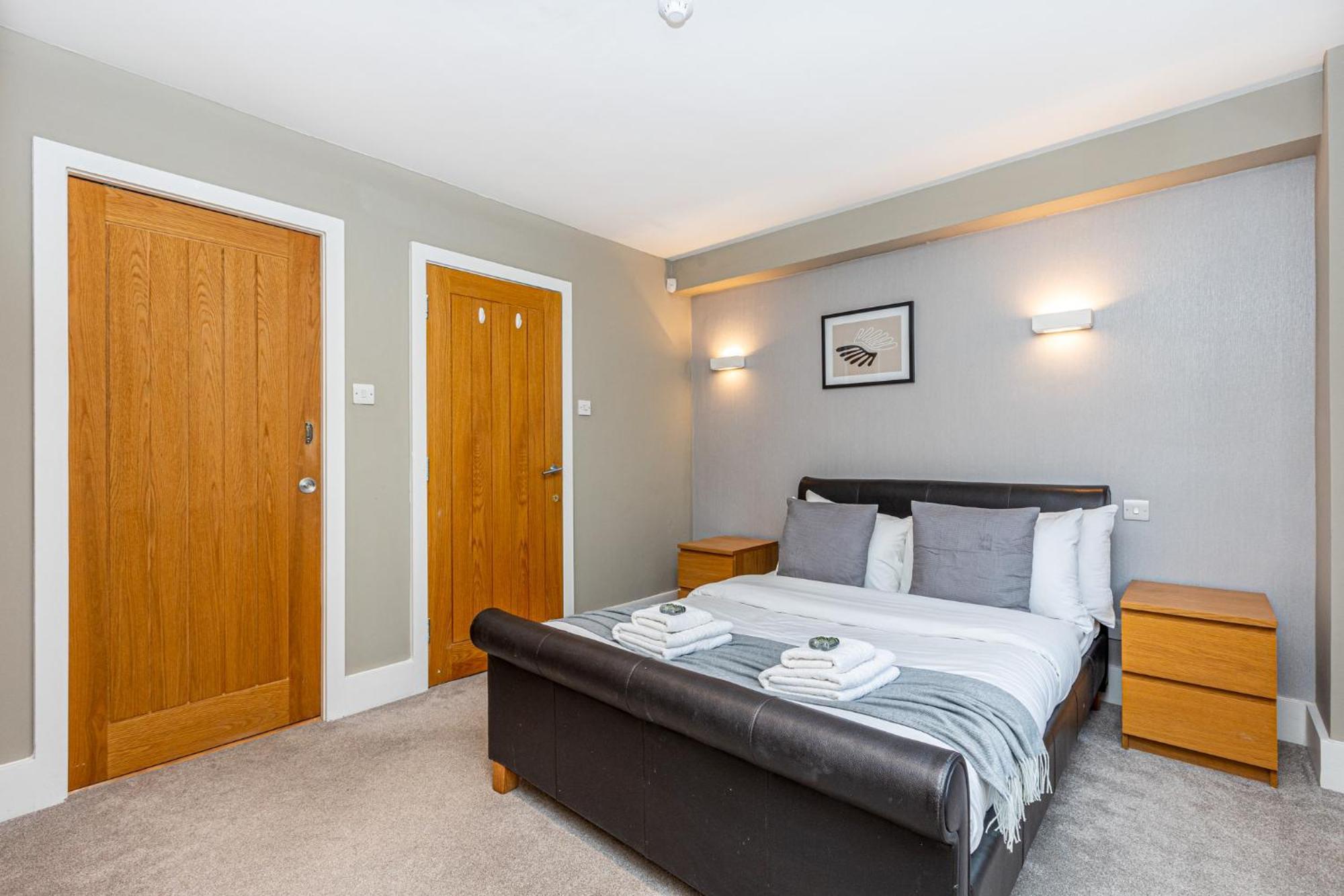 Fantastic Multilevel 3br, Vibrant Angel, 5min Tube Apartamento Londres