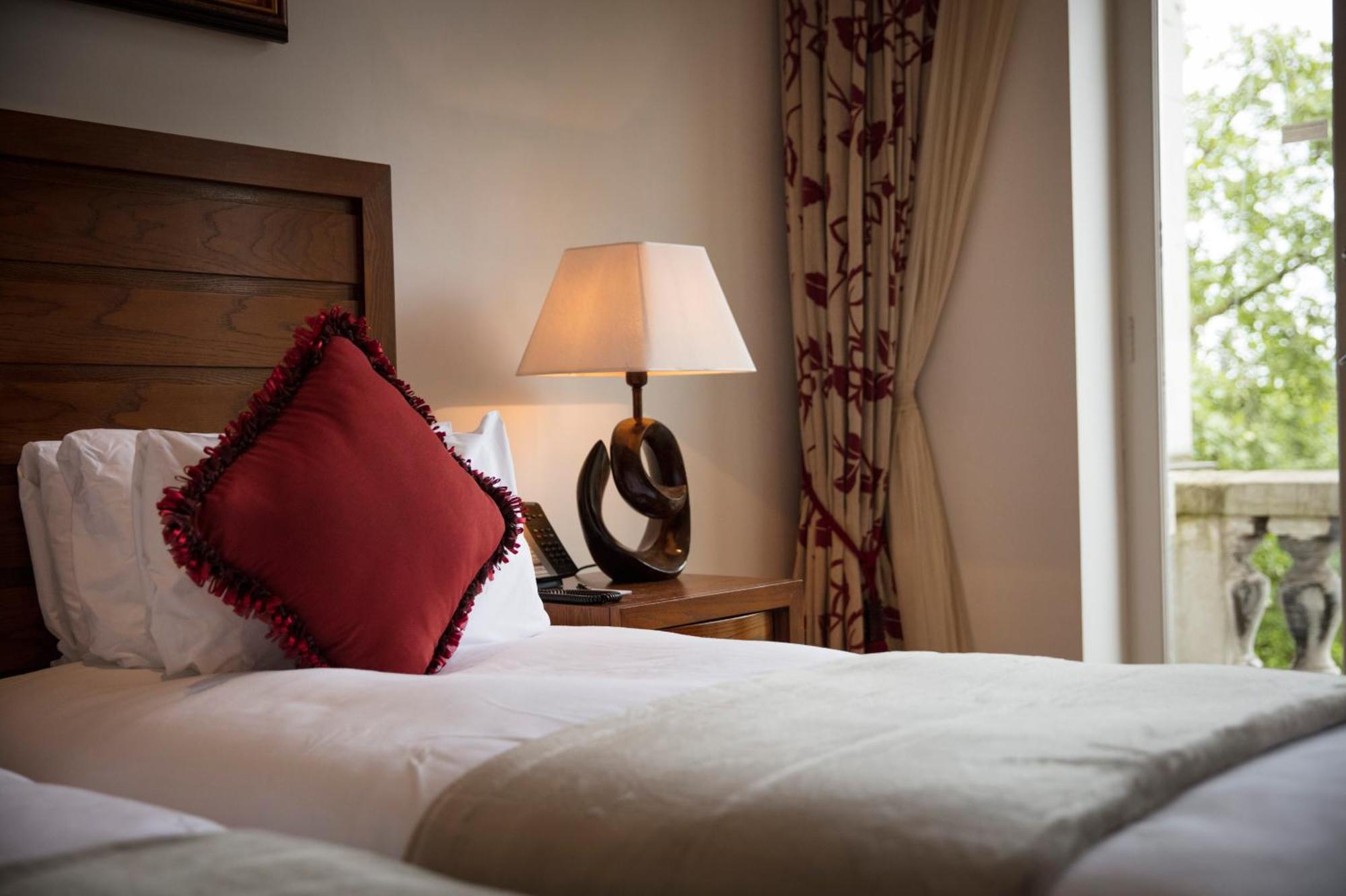 The Royal Horseguards Hotel, Hotel 4*
