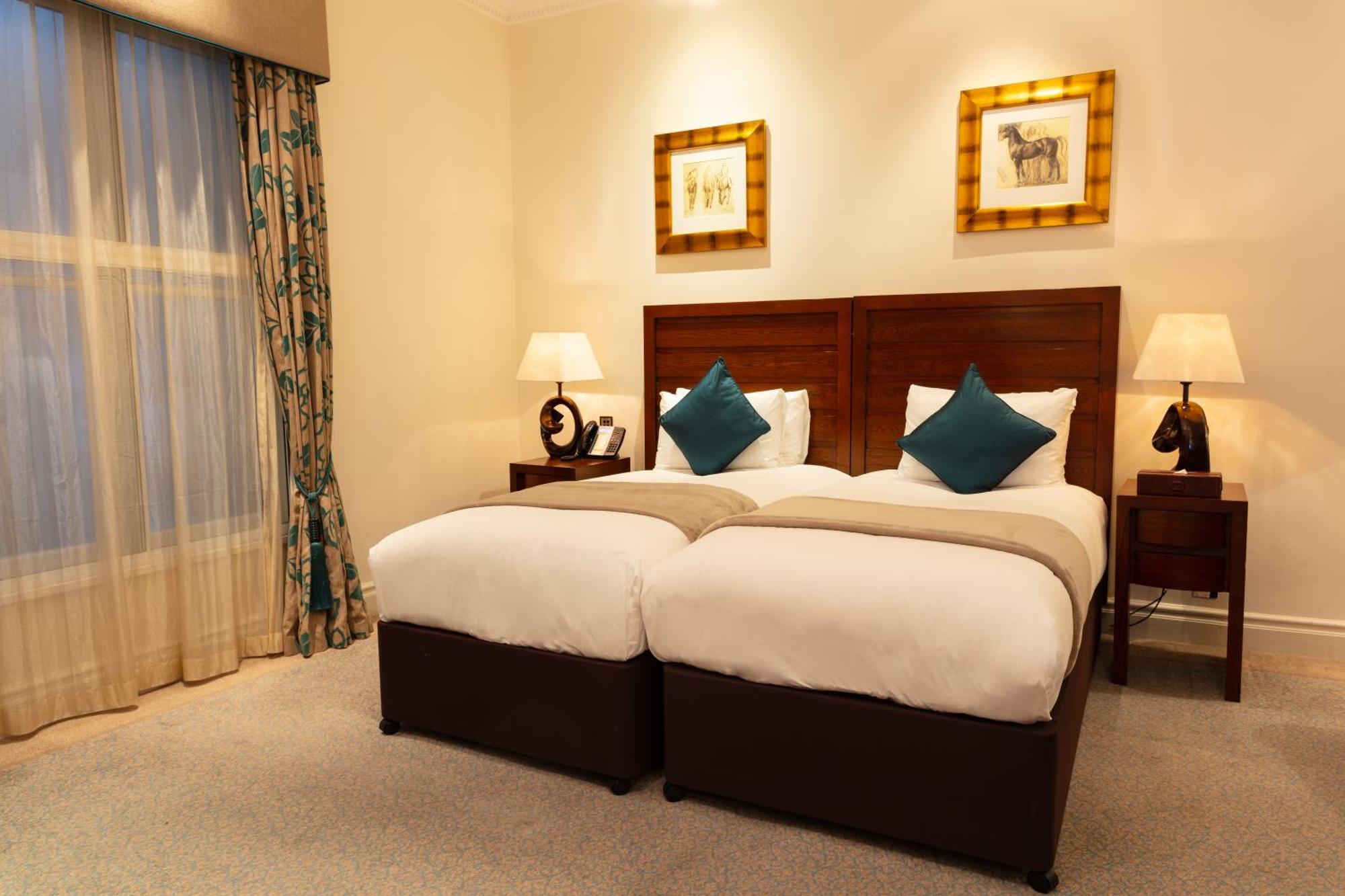 The Royal Horseguards Hotel, 4* London