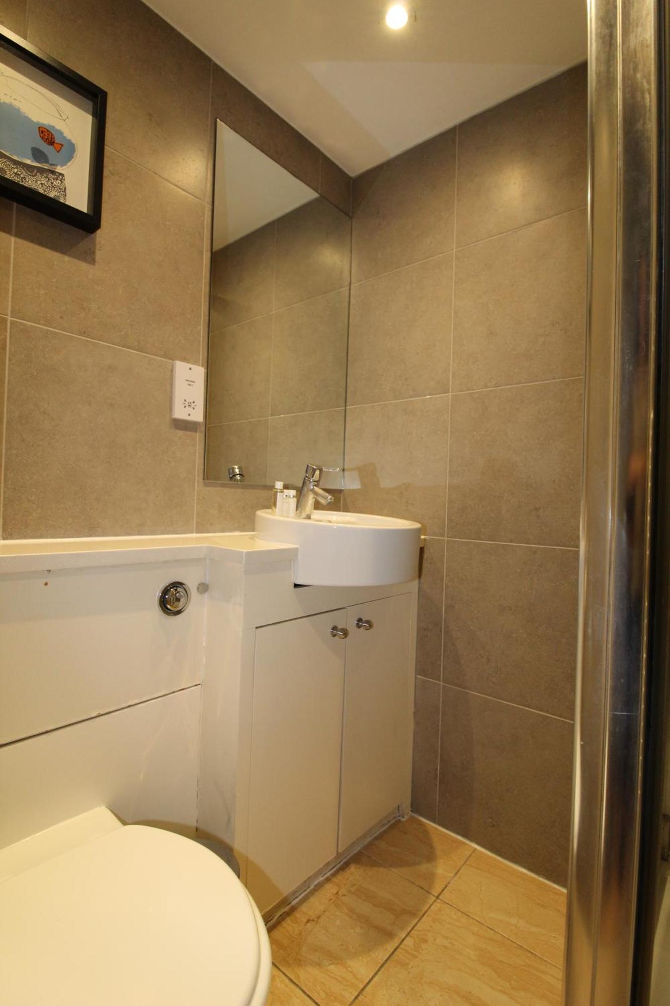 Longridge Road Apartment