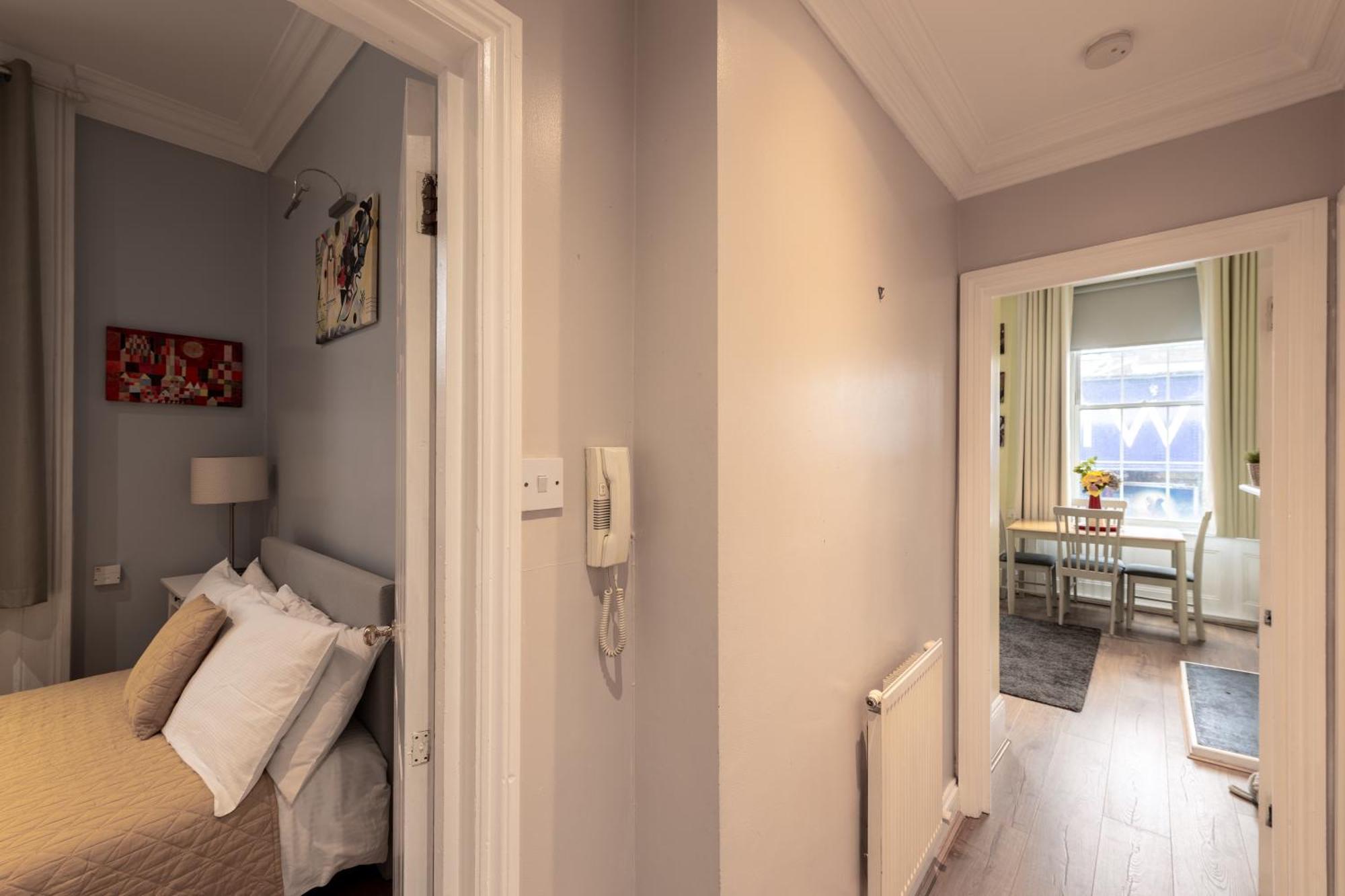 Stunning Bright Flat * London