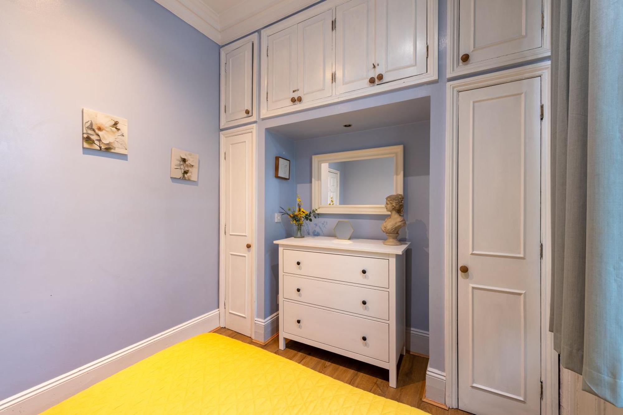 Stunning Bright Flat Apartment London