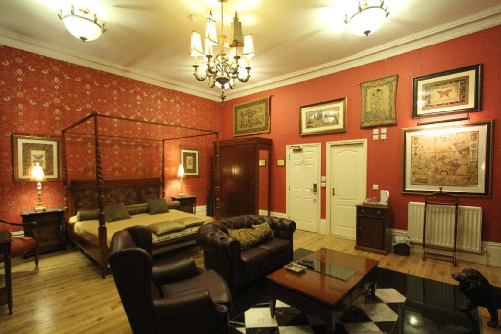 Opulence Boutique Hotel London