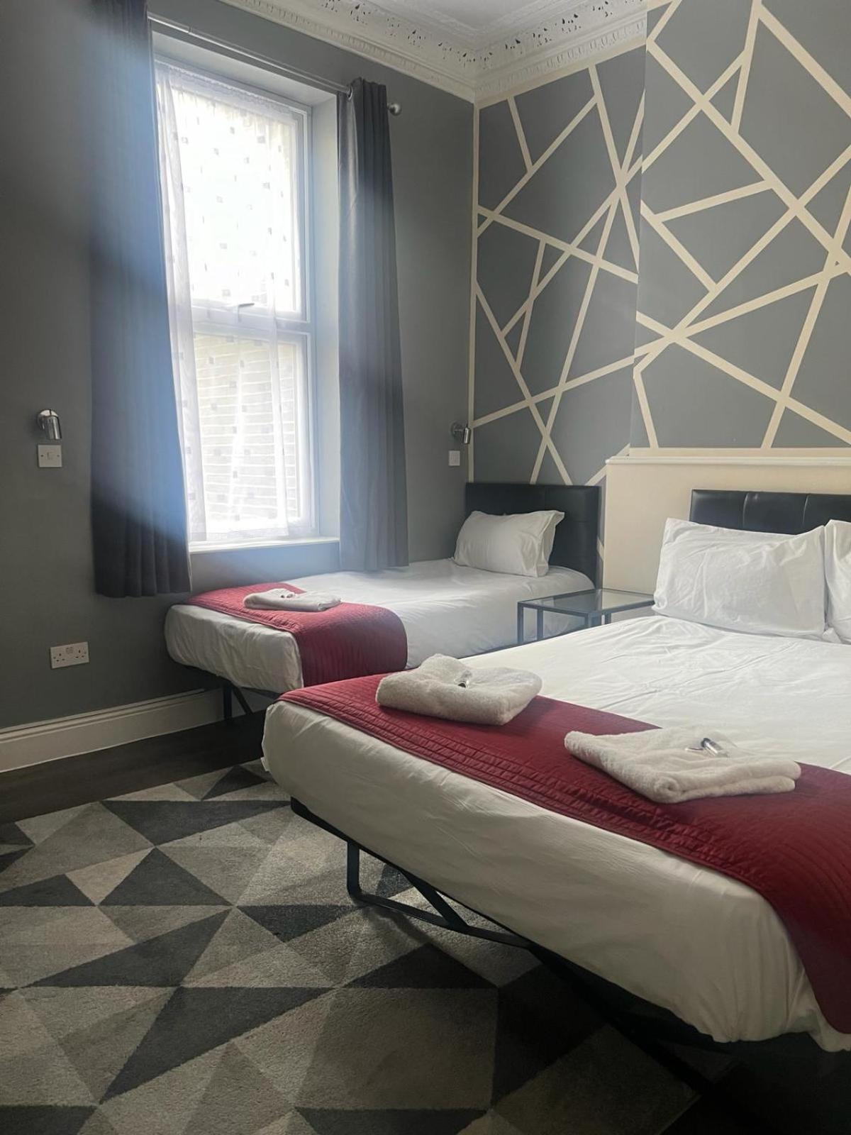 Saba And Hotell London