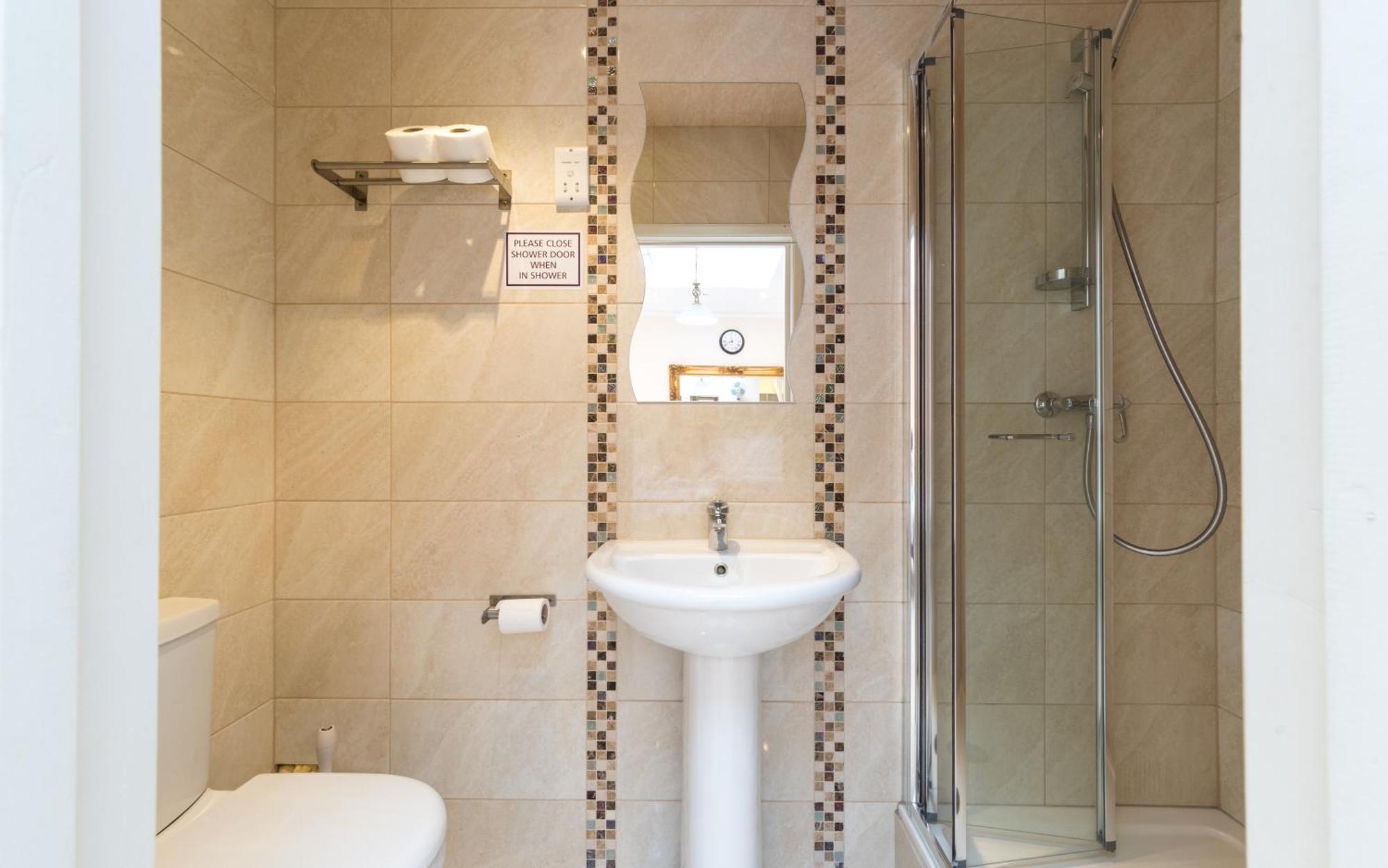 Hotell Saba And 3*