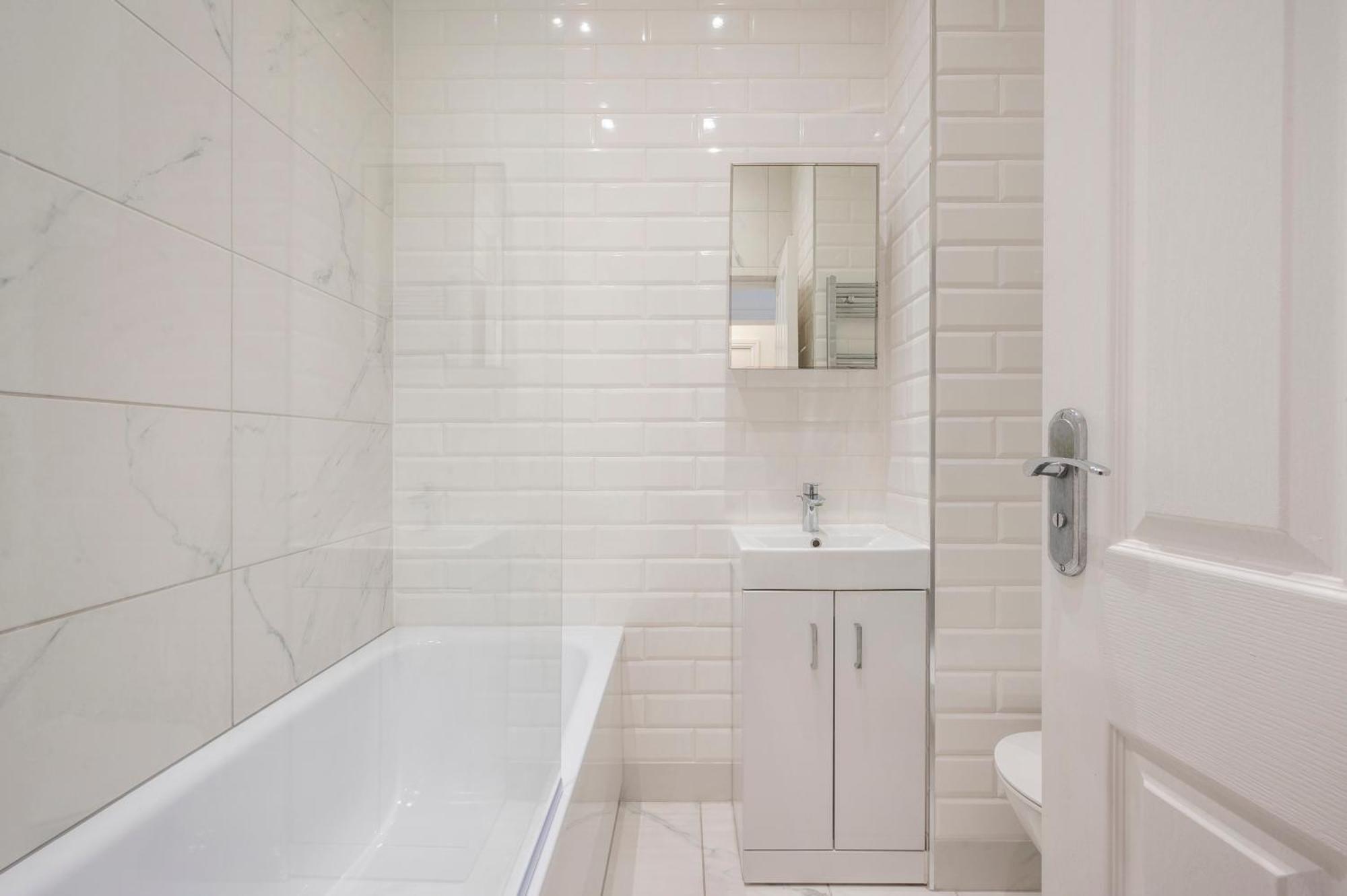 Charming 1 Bedroom Flat With Private Patio - West London, Kensington, Earl's Court, Chelsea Londres