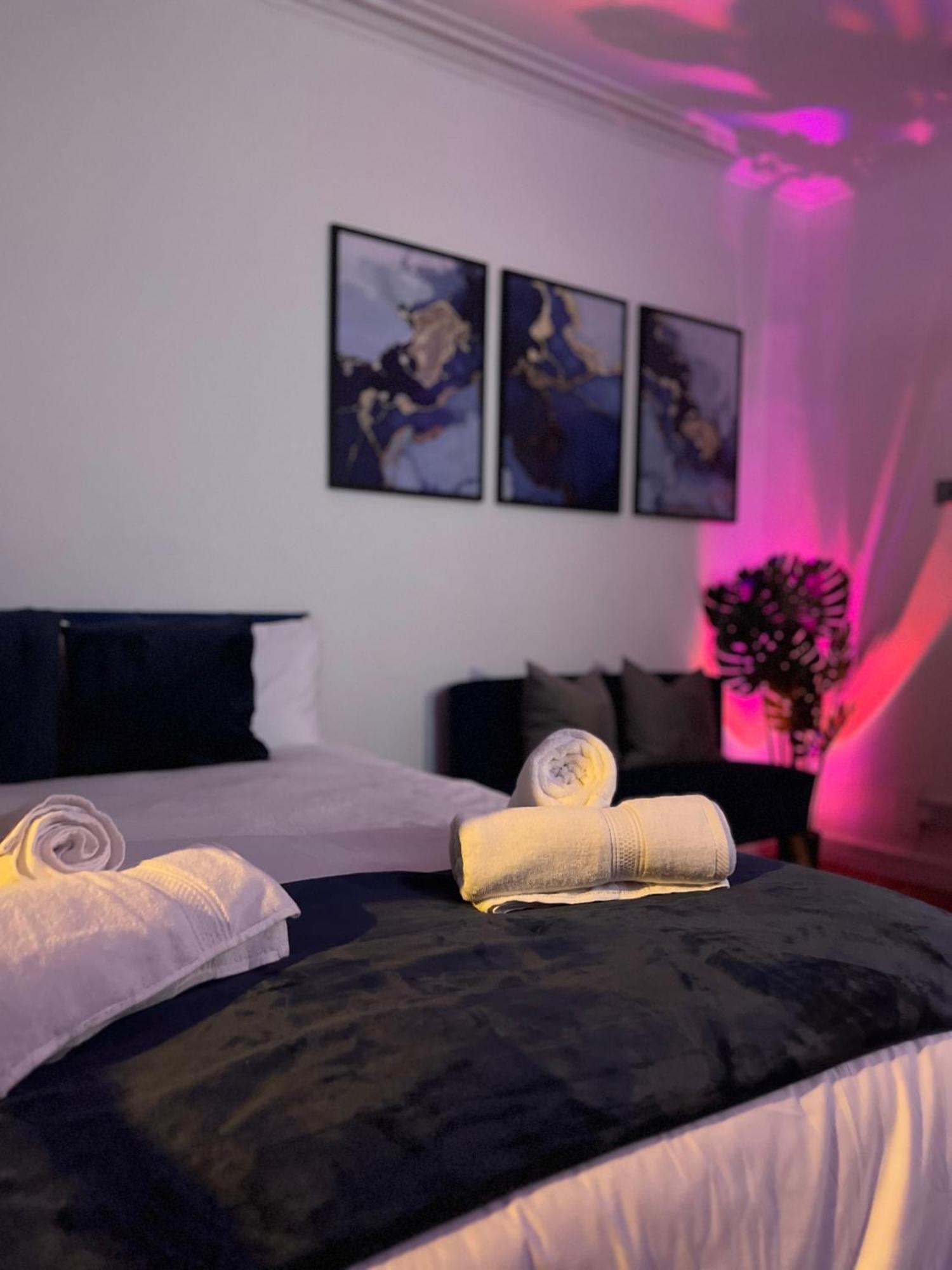 Apartment In Camden, Location London