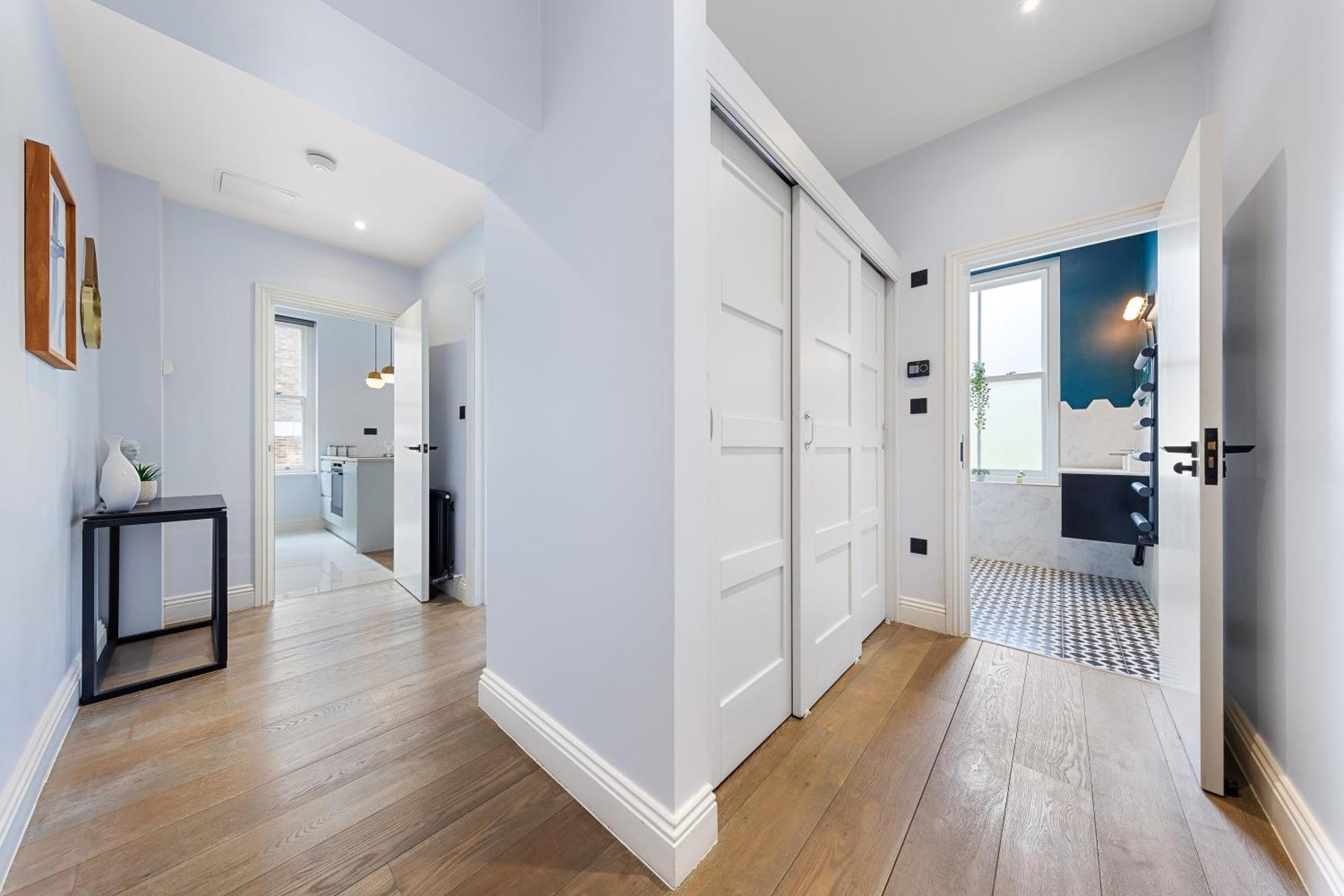 Stunning 1 Bedroom In Westminster With Ac Sleeps 4 Apartment
