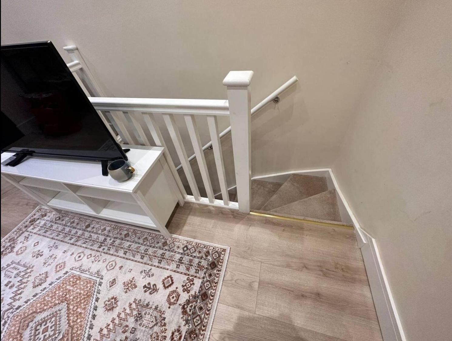 Vakantiehuis Charming Duplex 10min To Bridge Quiet