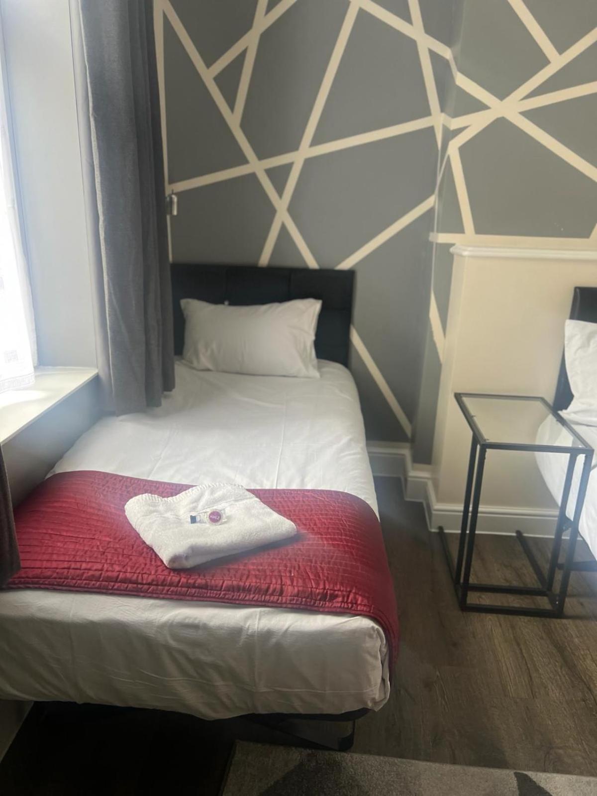 Saba And Hotell London