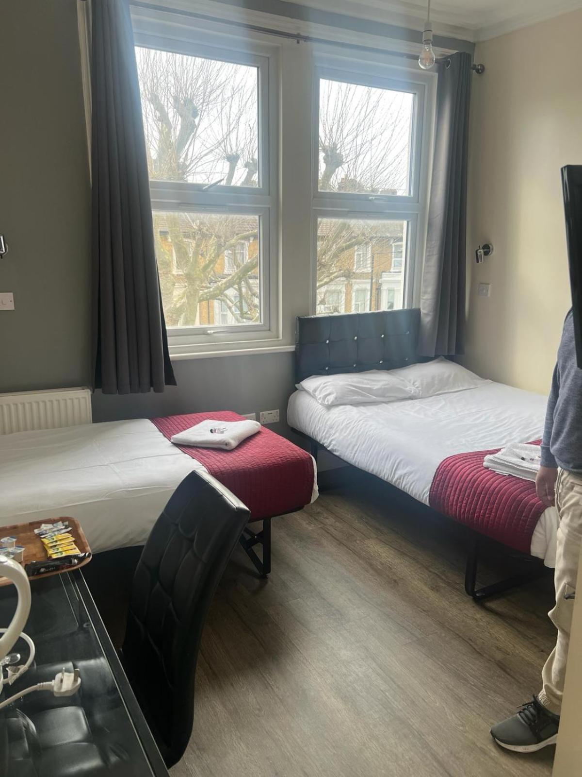 Hotell Saba And London