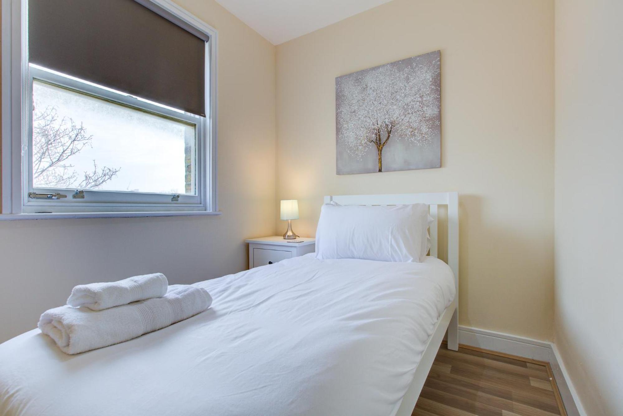 Stunning 4 Bedroom House Feriehus