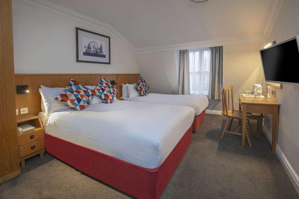 Hotel Queensway Hotel, Sure Collection By Western London